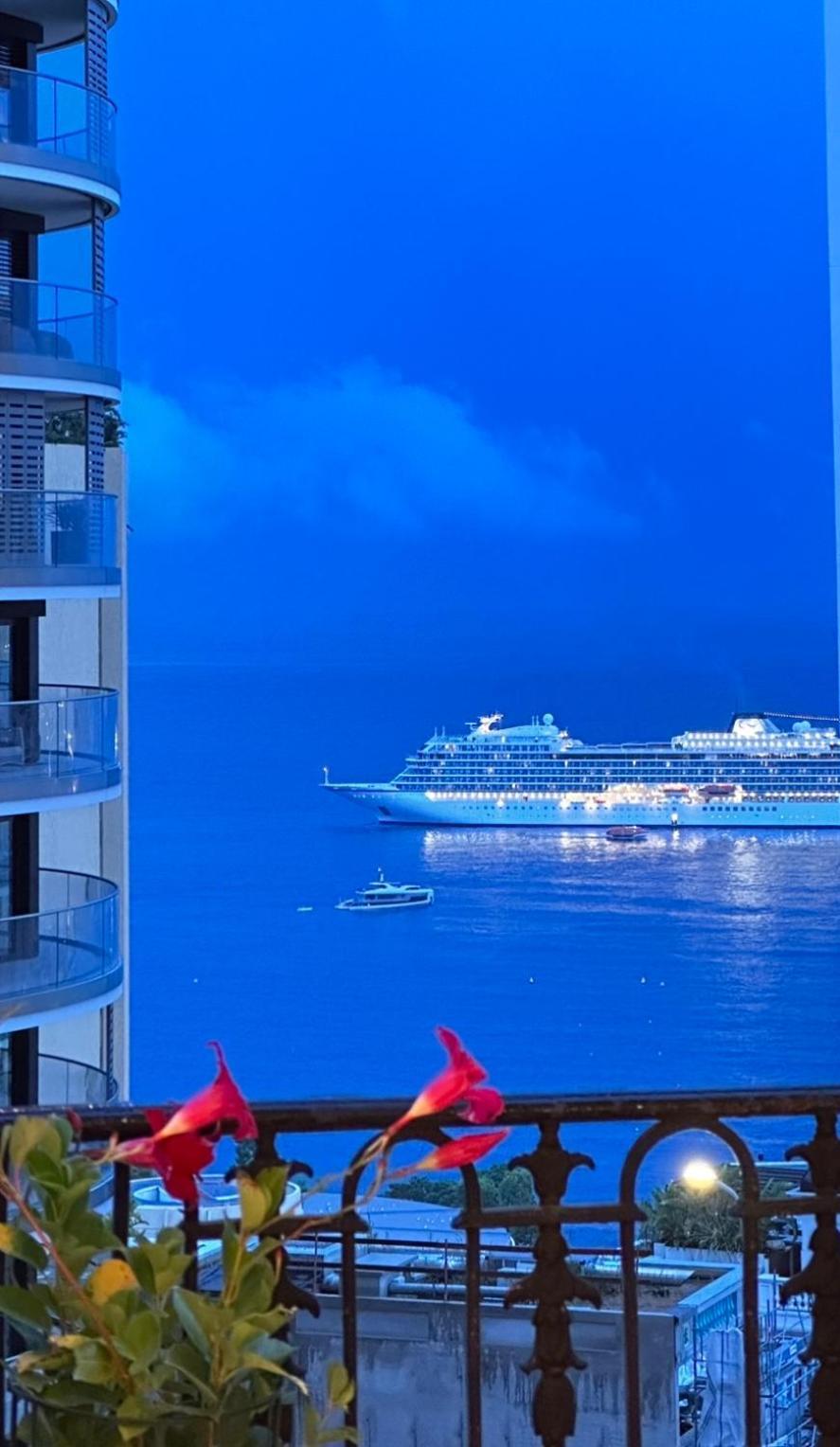 Monaco Border, 2 Bdr Luxury Apartment Sea View Beausoleil Exterior photo